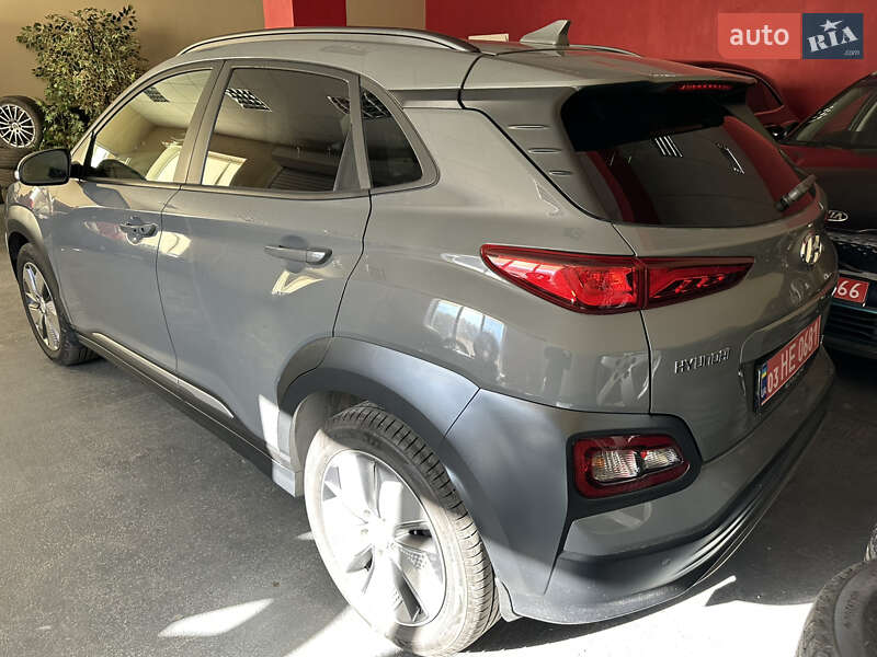 Hyundai-17