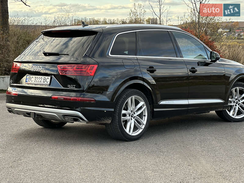 Audi Q7 2017