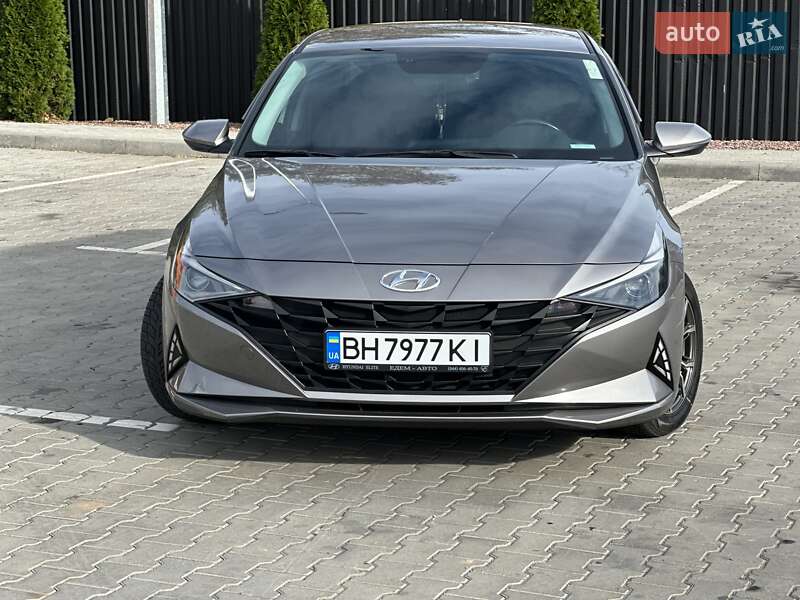 Hyundai-2