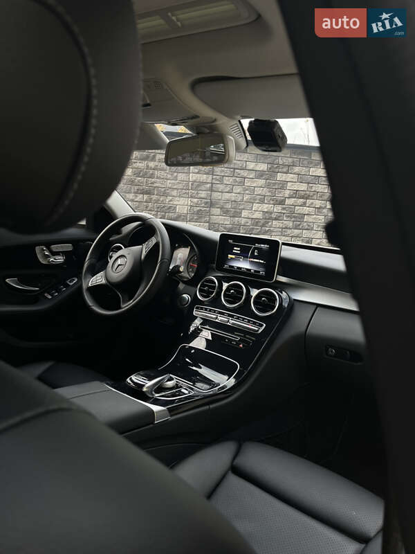 Mercedes-Benz C-Class 2017