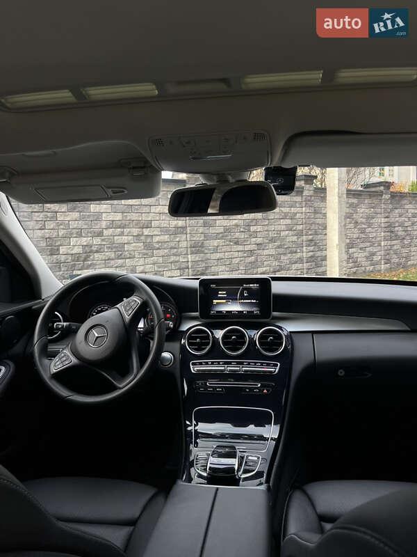 Mercedes-Benz C-Class 2017