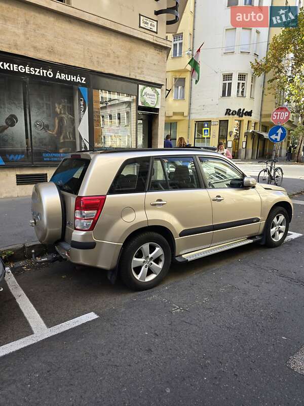 Suzuki Grand Vitara 2010