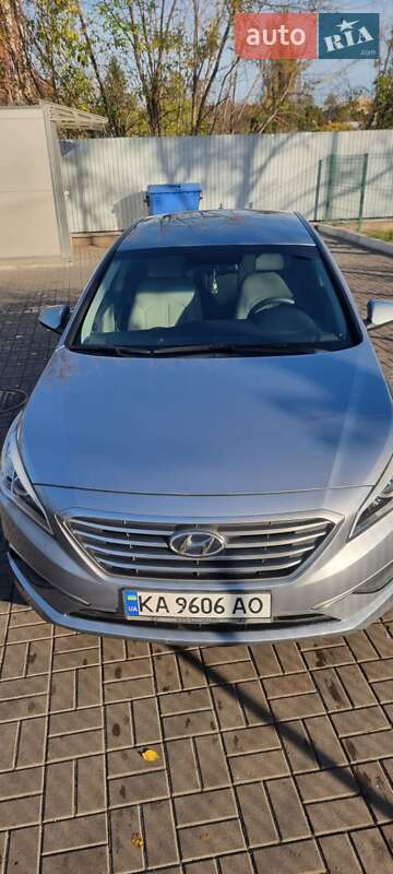 Hyundai Sonata 2015