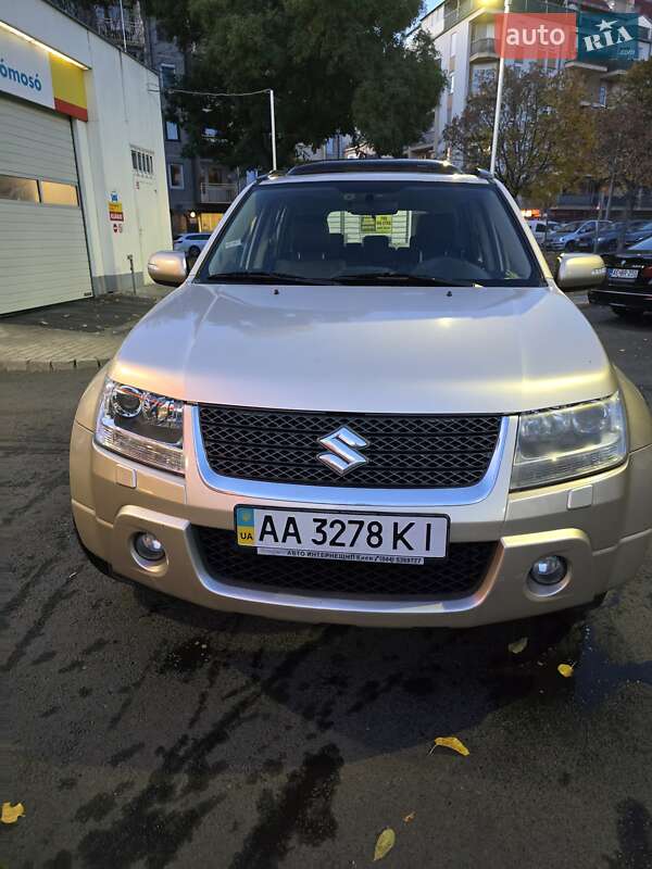 Suzuki Grand Vitara 2010