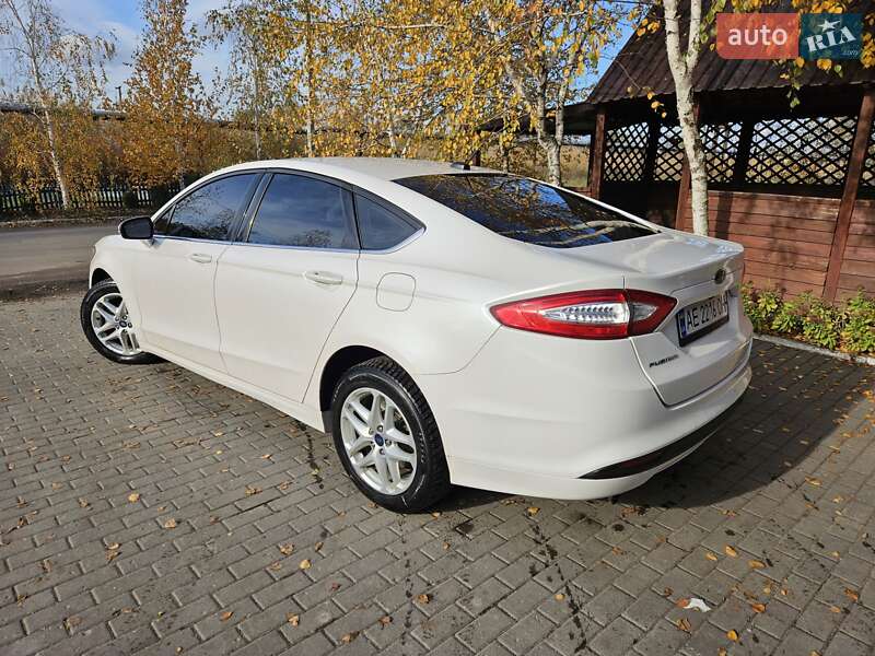 Ford Fusion 2014