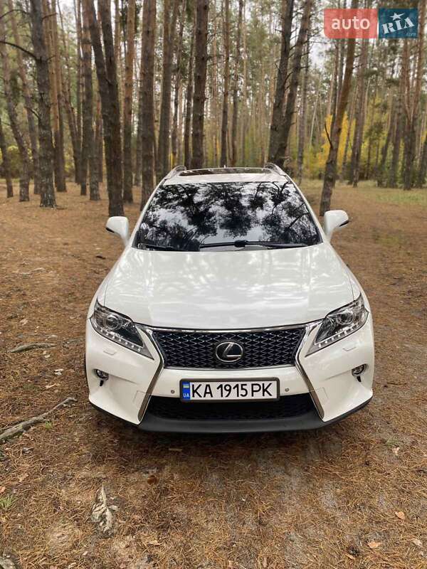 Lexus-5