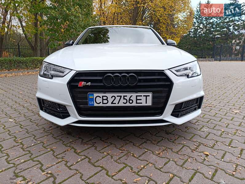 Audi-2