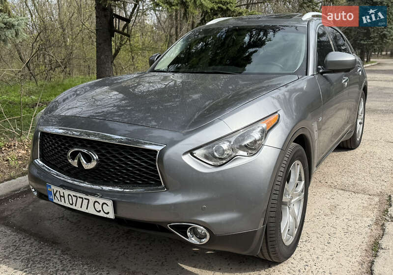 Infiniti-2
