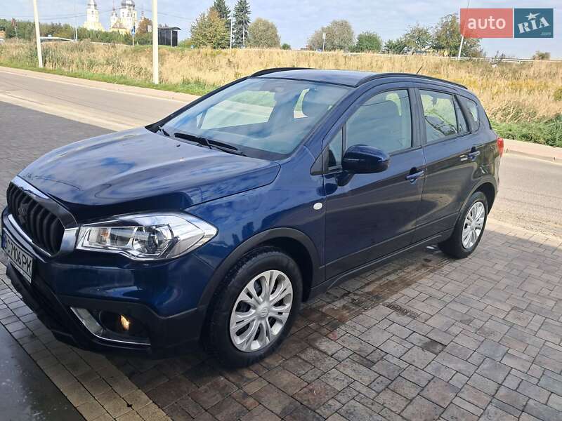 Suzuki SX4 2021