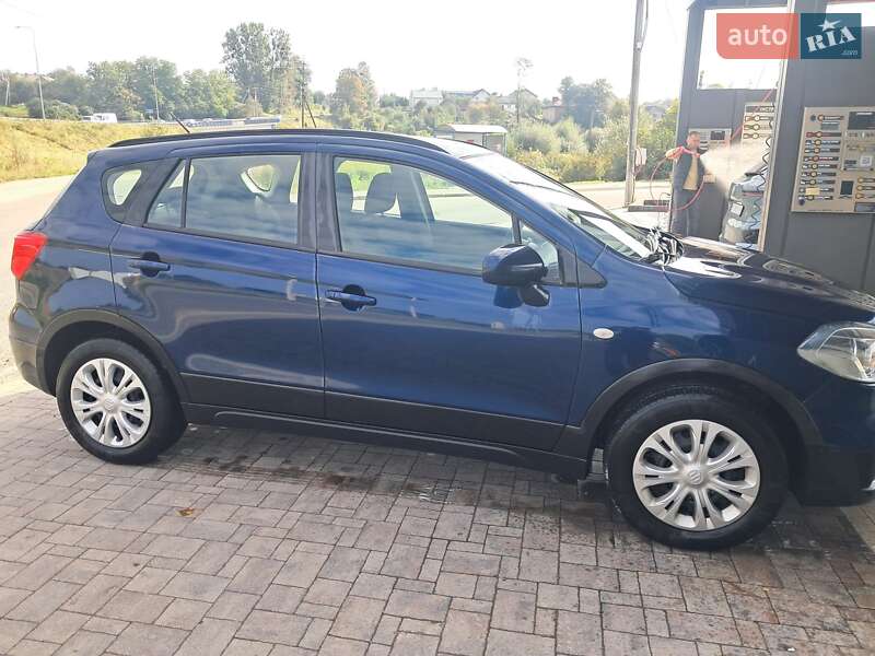 Suzuki SX4 2021