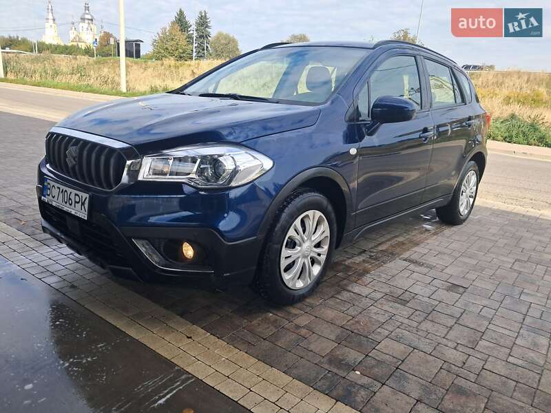 Suzuki SX4 2021