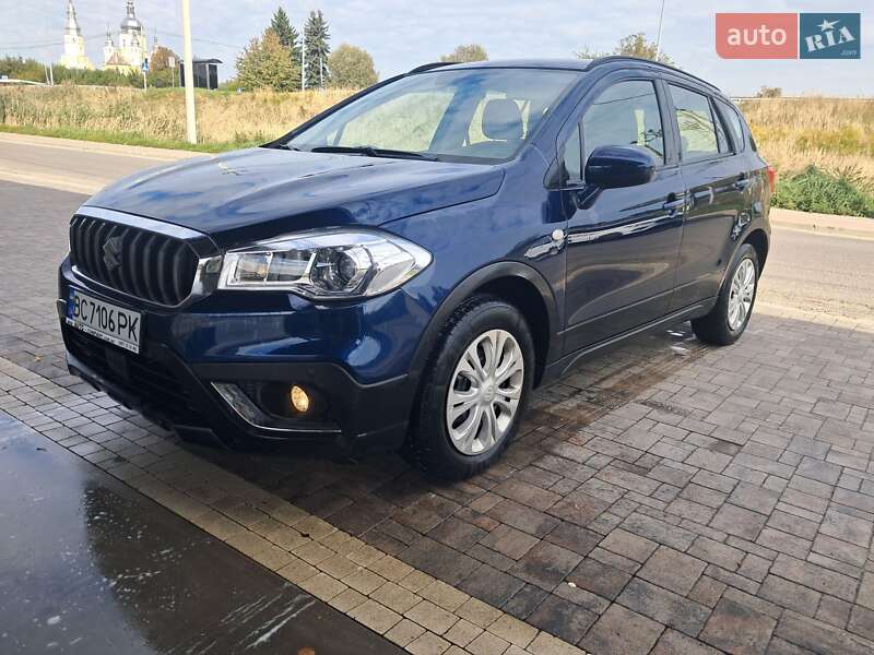 Suzuki SX4 2021
