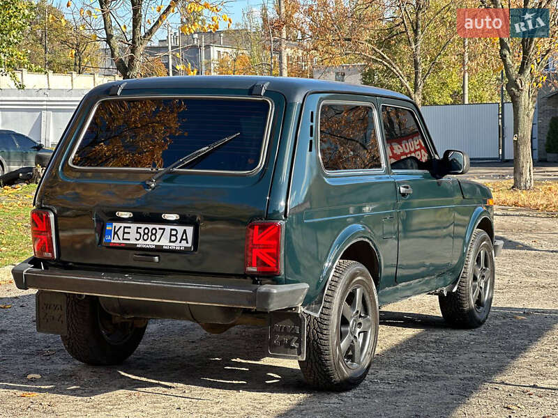 ВАЗ / Lada-16