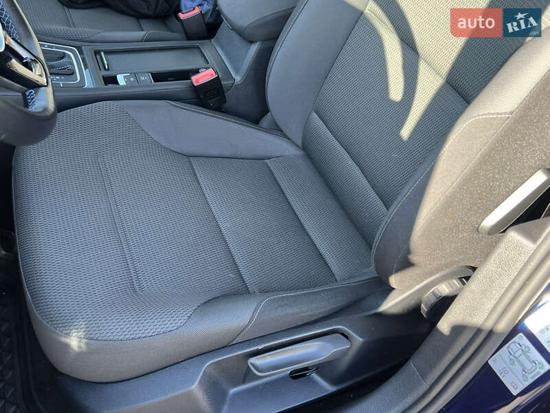 Volkswagen e-Golf 2018