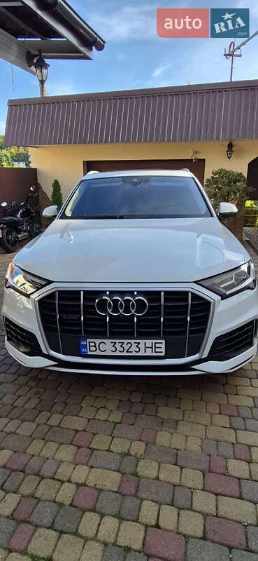 Audi-5