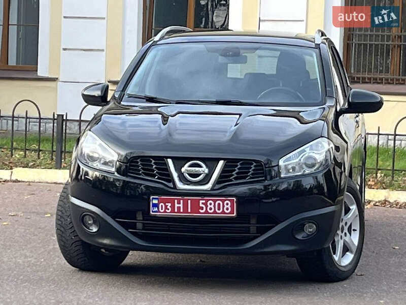 Nissan-23