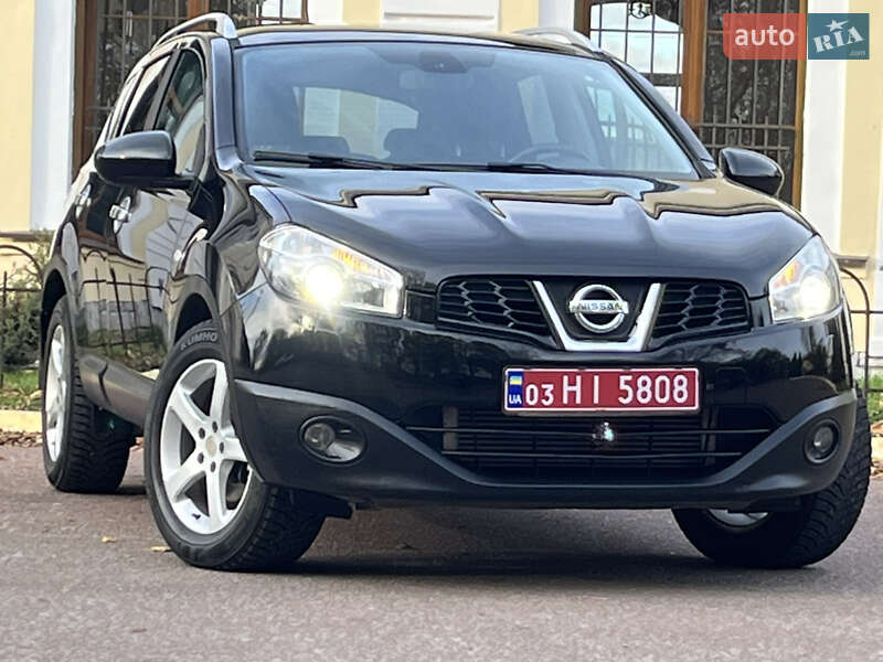 Nissan-111
