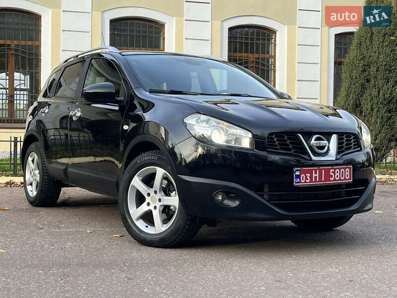 Nissan-148