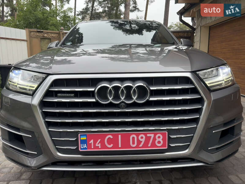 Audi-26