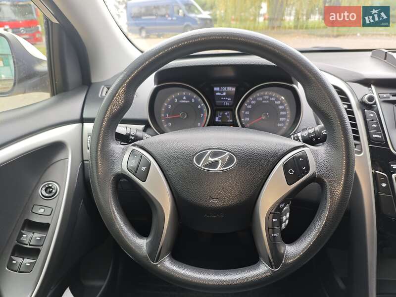Hyundai-26