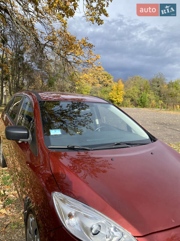 Mazda 5 2011