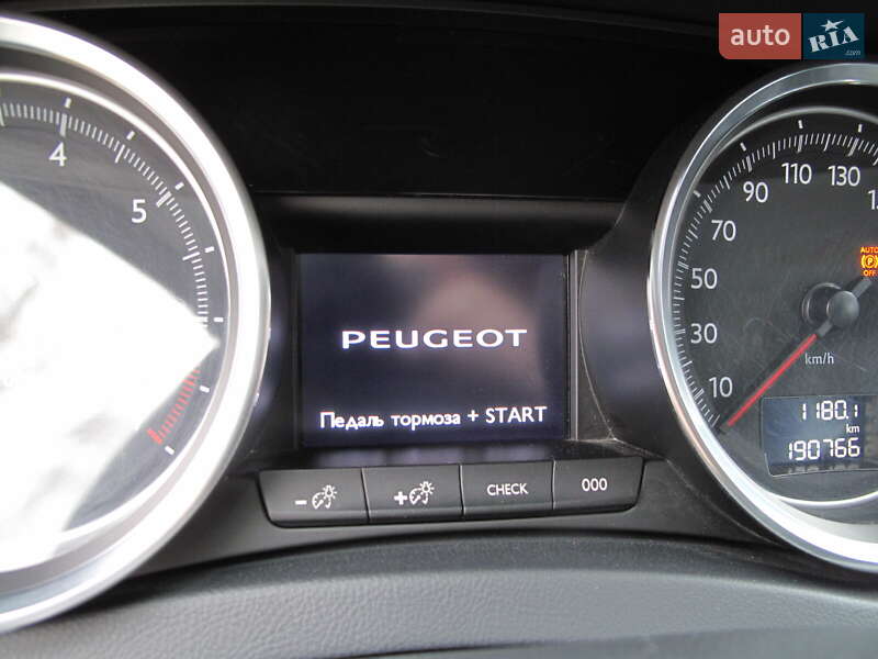 Peugeot-29
