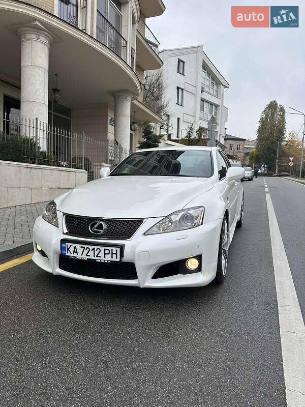 Lexus-26