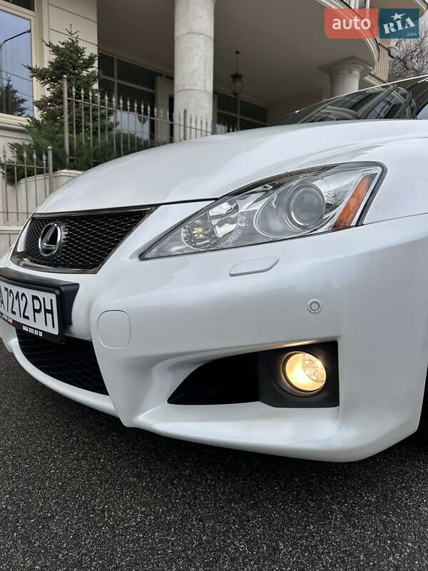 Lexus-17