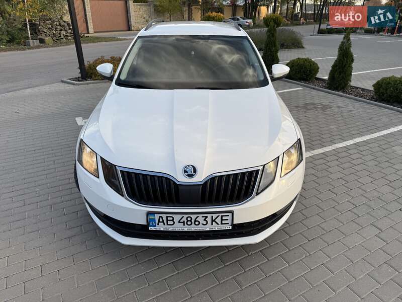 Skoda-8