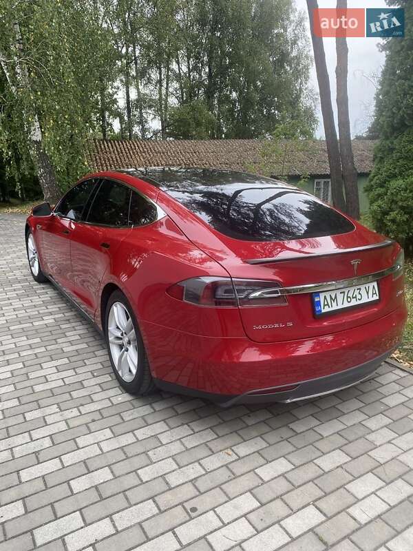 Tesla-5