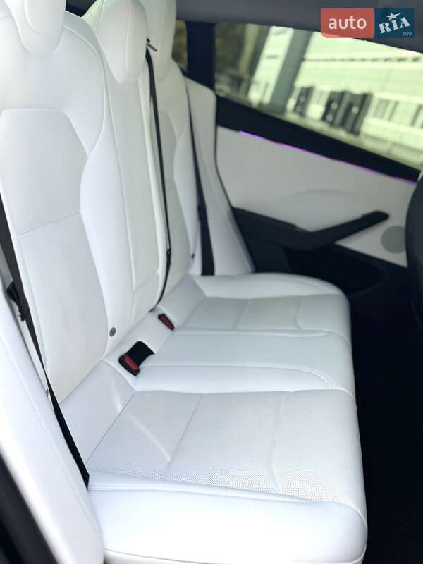 Tesla-6