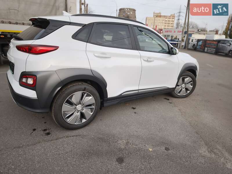Hyundai Kona 2020