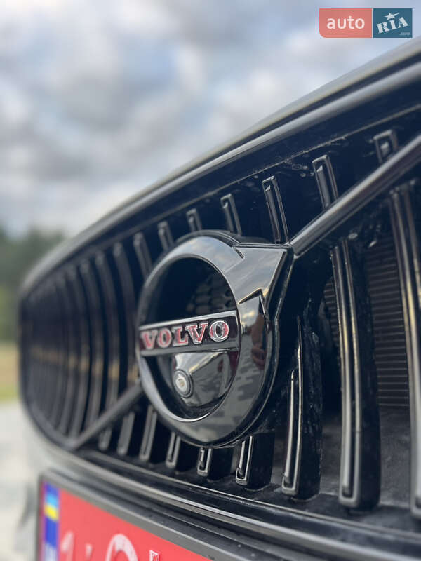 Volvo-11