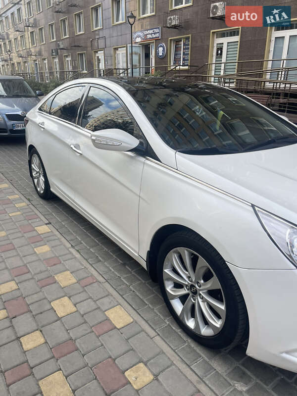Hyundai-6