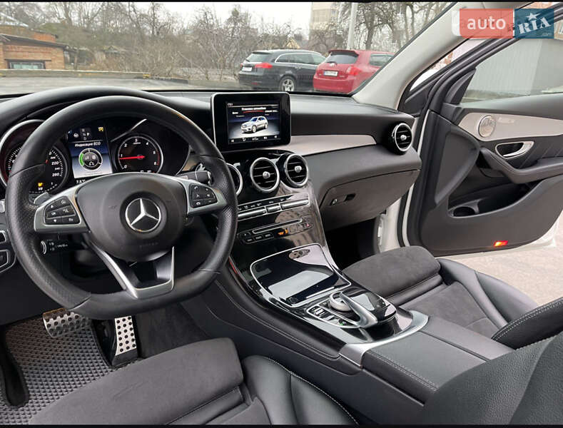 Mercedes-Benz GLC-Class 2015