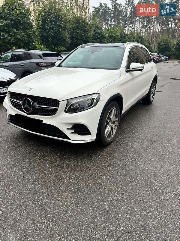 Mercedes-Benz GLC-Class 2015