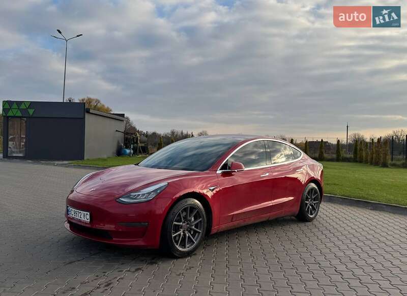 Tesla-8