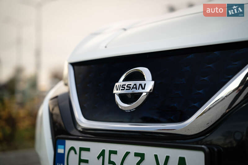 Nissan-27