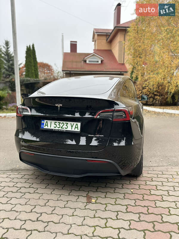 Tesla-8