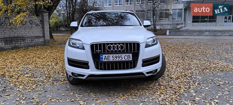 Audi-7