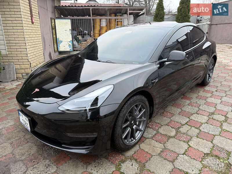 Tesla-5