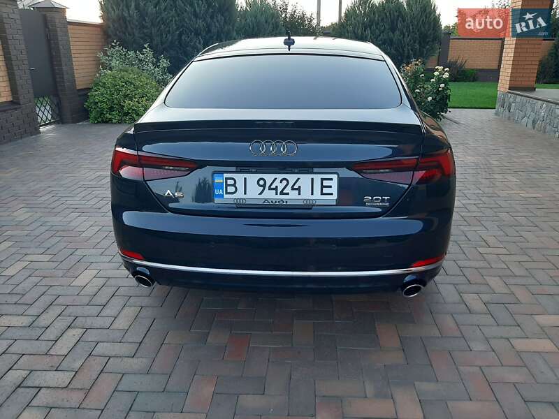 Audi-5