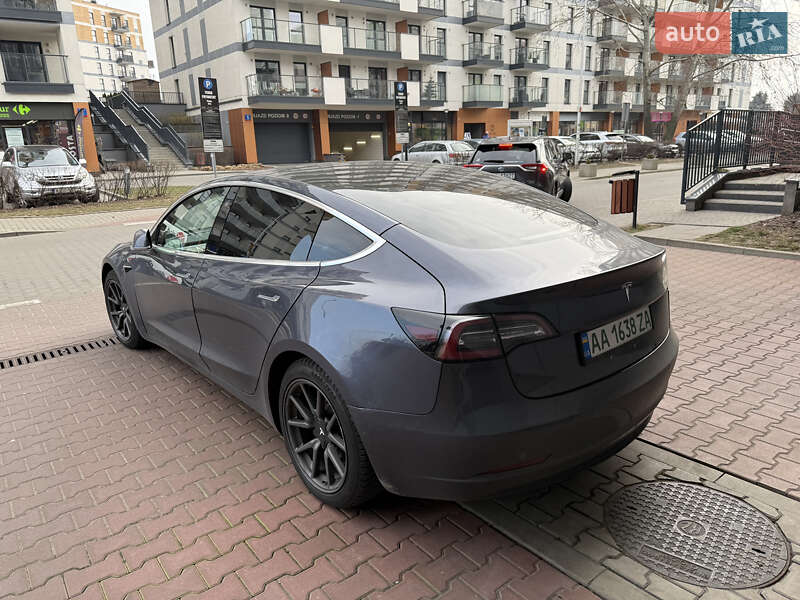Tesla-9
