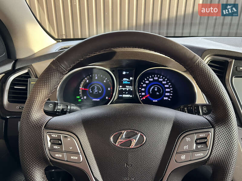 Hyundai Santa FE 2014