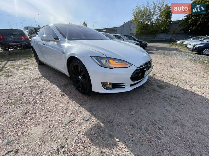 Tesla-5