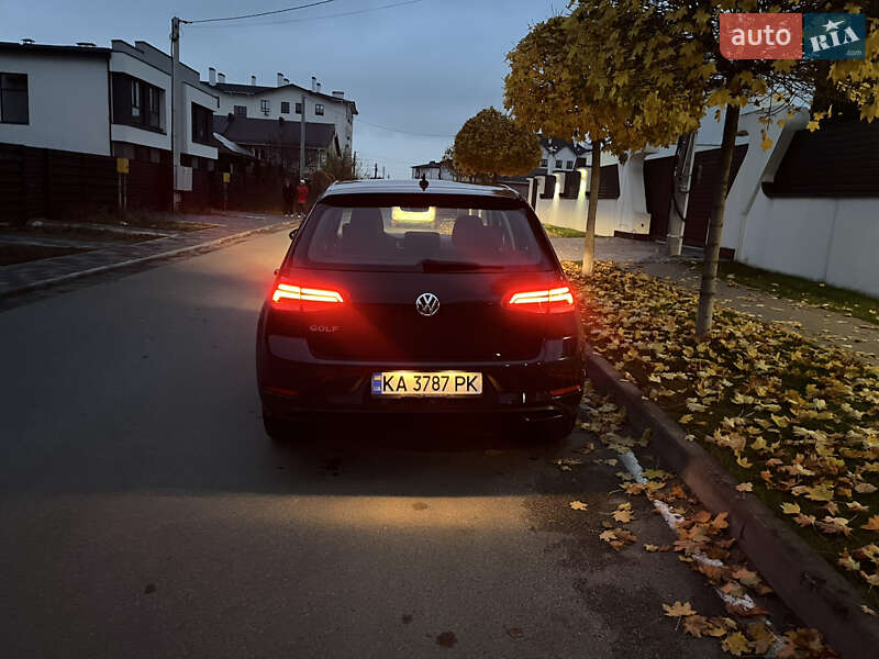 Volkswagen Golf 2020