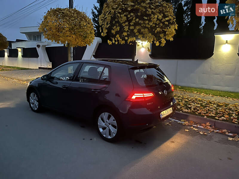 Volkswagen Golf 2020