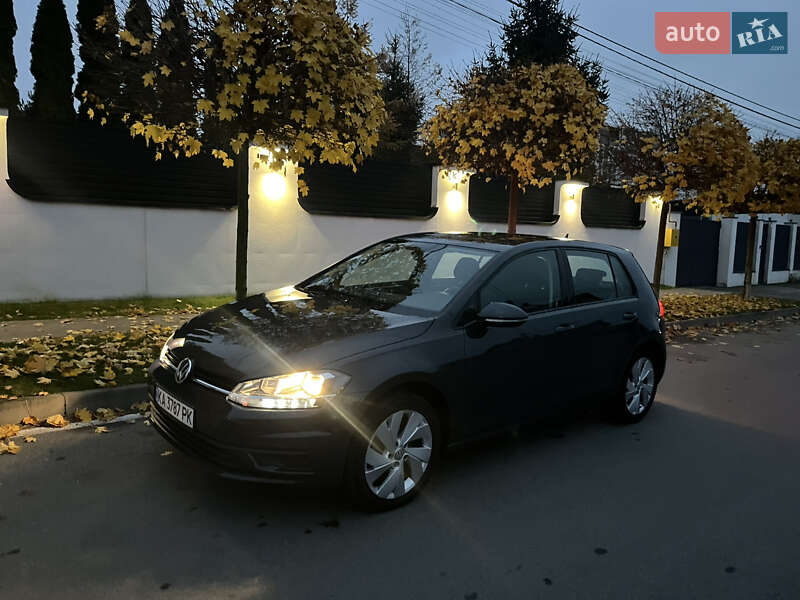 Volkswagen Golf 2020