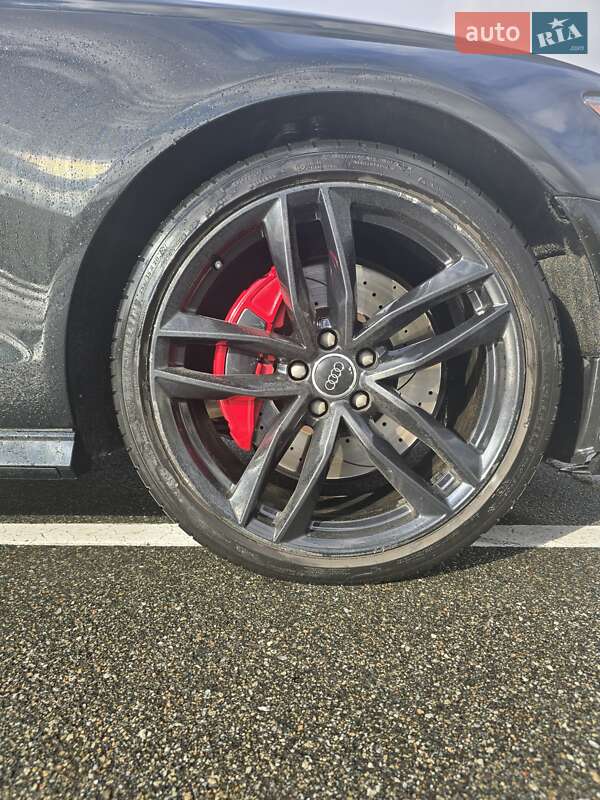 Audi-7