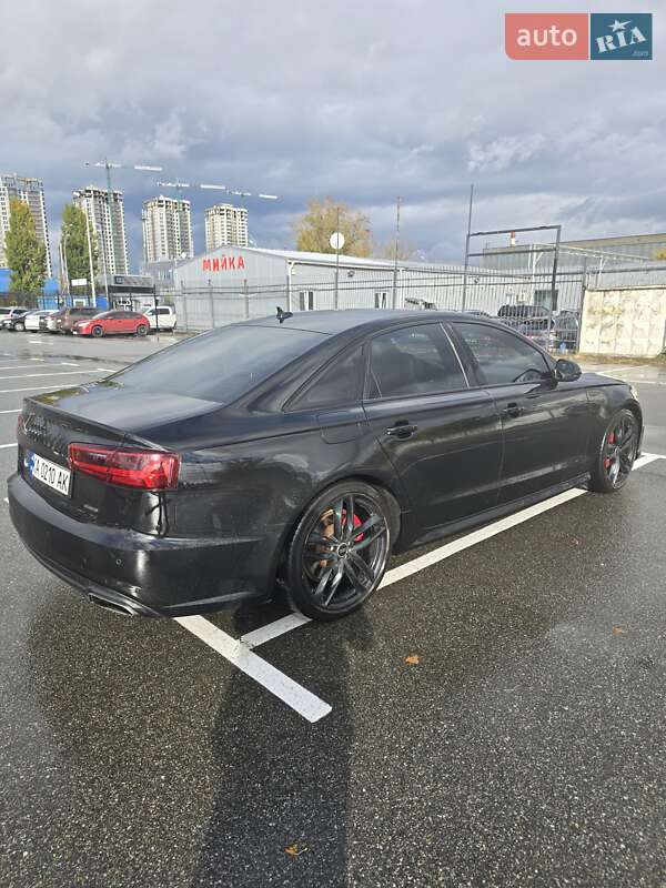 Audi-9